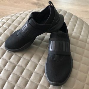 Black Puma Running Shoes